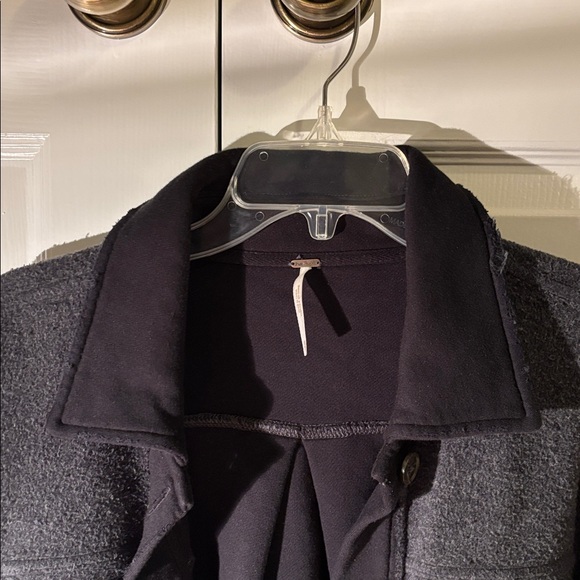 Free People Charcoal and Black “Ruby” Oversized Shirt Jacket Wmns Size XS - Picture 5 of 7